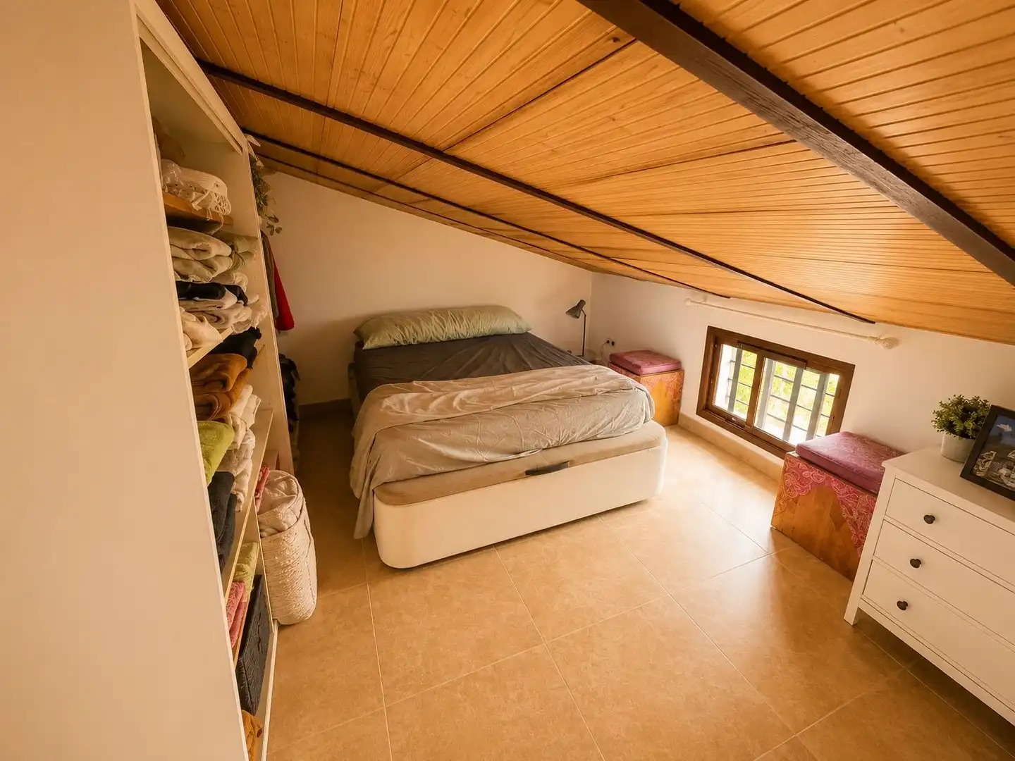 Bedroom of Houses for sale in Écija  with Air Conditioner, Private garden and Terrace