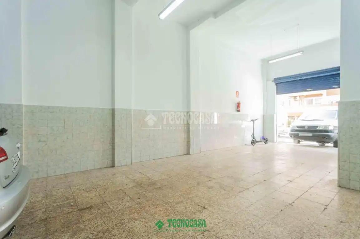 Local comercial en venda a C. Cardenal Herrera Oria, imagen 5