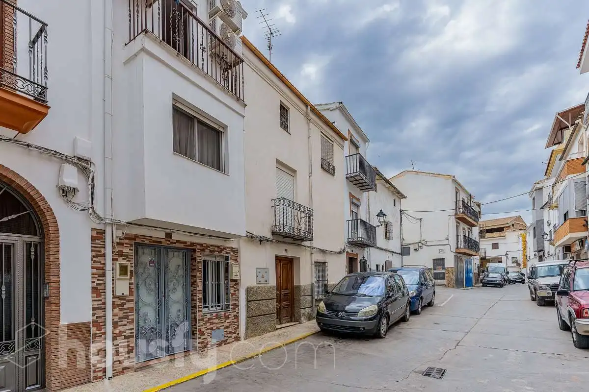 Vista exterior de Casa o chalet en venta en Valdepeñas de Jaén con Aire acondicionado y Amueblado