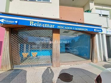Local comercial en alquiler en Avenida da Constitución 33