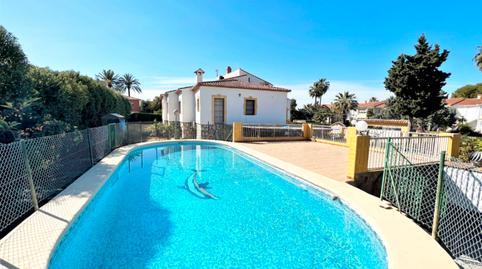 Foto 2 de Casa o xalet en venda a Les Bassetes - El Marjal, Alicante