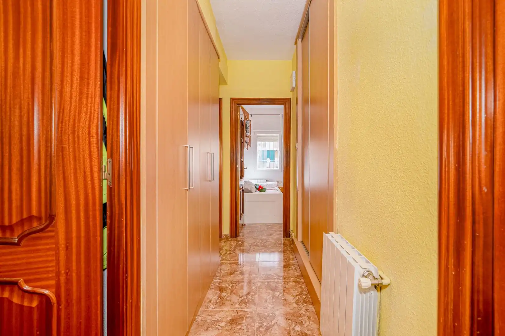 Piso en venta en Granada con Calefacción y Amueblado