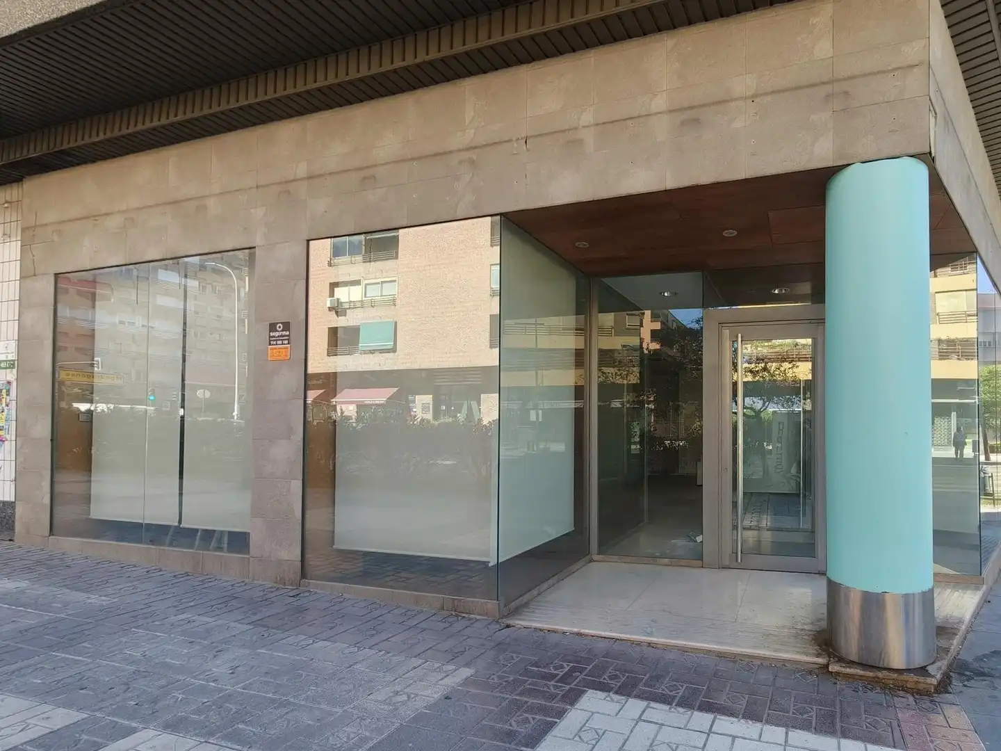 Local comercial de lloguer a Avenida DEL SUR, imagen 4