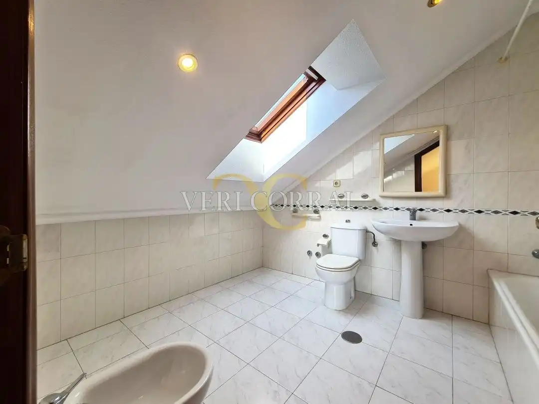 Dúplex en venta en Avenida del Llano, Llano