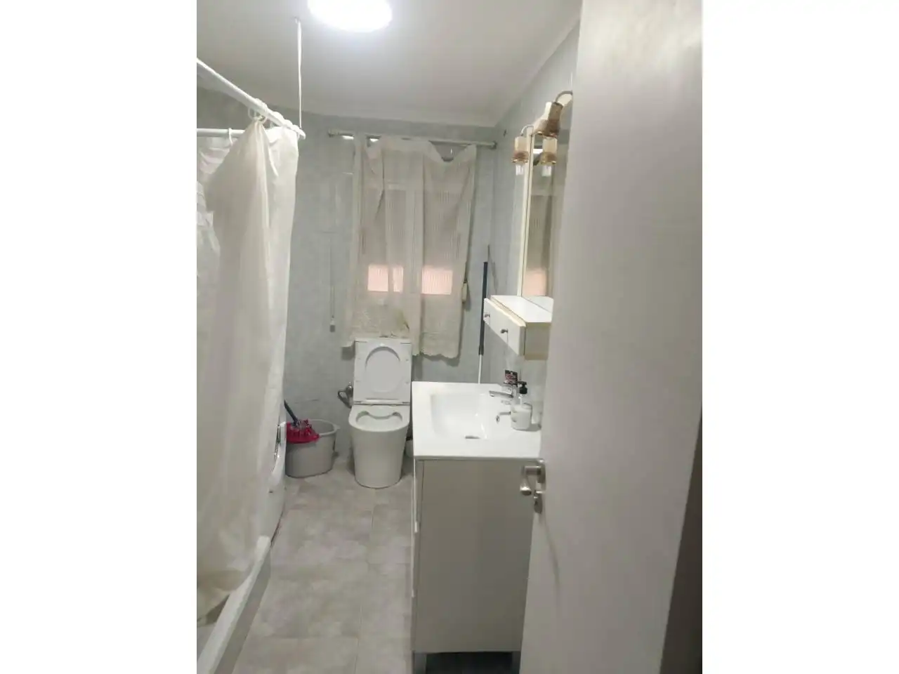 Baño de Piso en venta en Torrent con Aire acondicionado