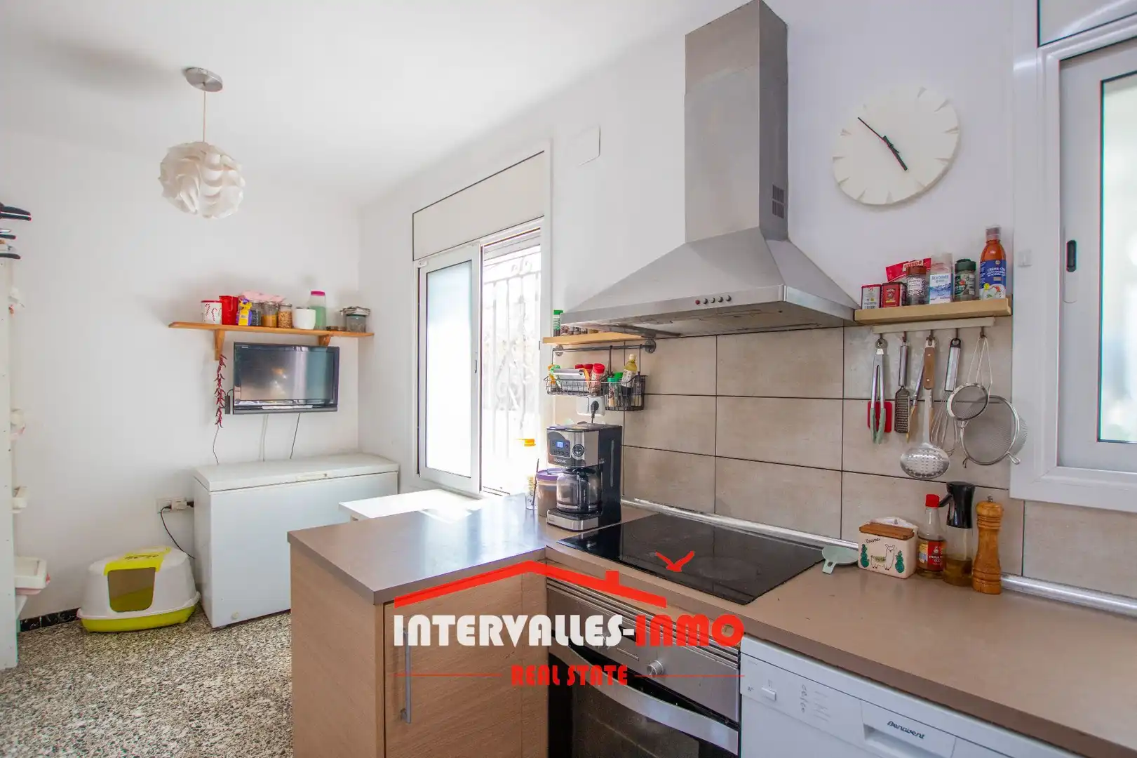 Cuina de Casa o xalet en venda en Caldes de Montbui amb Calefacció, Jardí privat i Terrassa