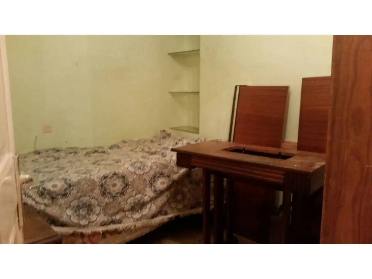 Bedroom of Flat for sale in Manresa  with Air Conditioner, Heating and Storage room