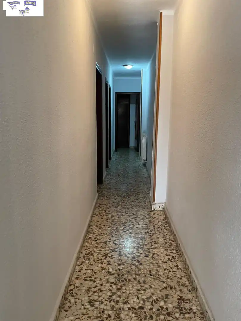 Wohnung zur Miete in Albacete mit Heizung, Terrasse und Möbliert