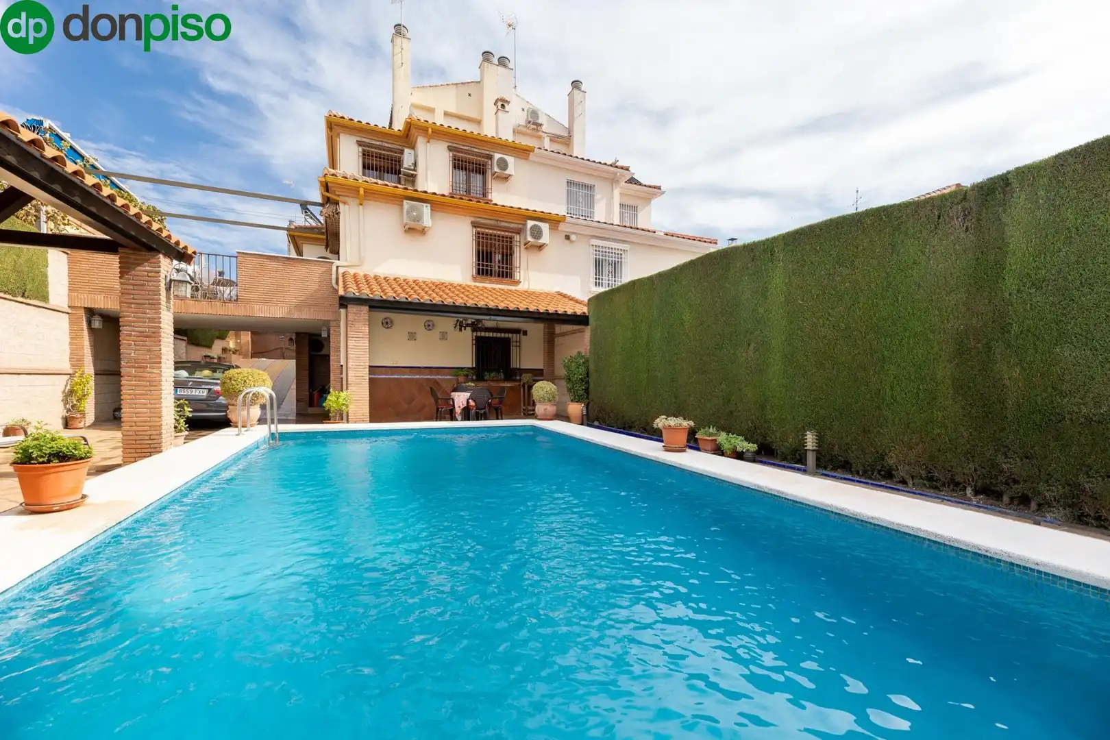 Adossat amb piscina en venda a Calle MIMBRES UR.MONTELUZ, imagen 14