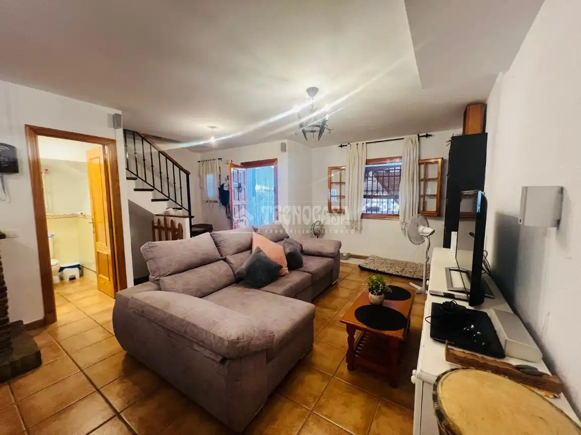 Sala de estar de Casa adosada en venta en San Roque