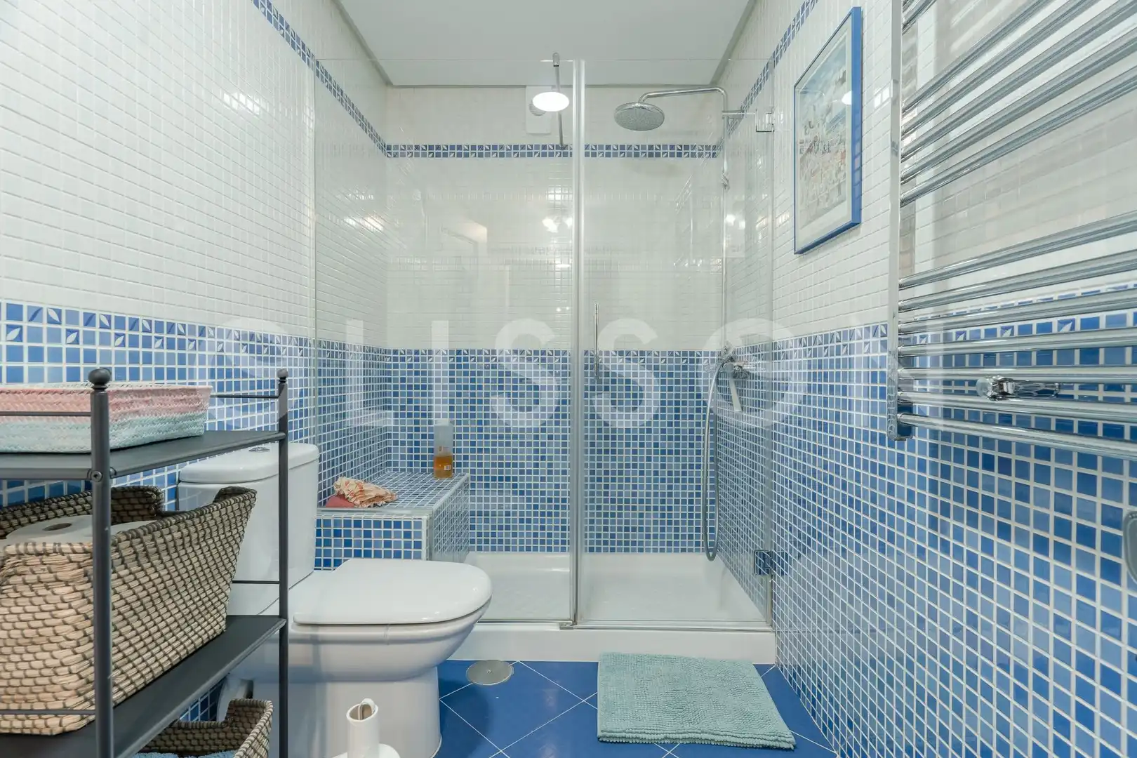 Bathroom of Flat for rent in Madrid  with Storage room and Community pool