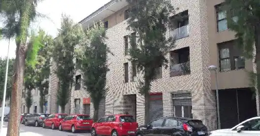Vista exterior de Pis en venda en Cornellà de Llobregat
