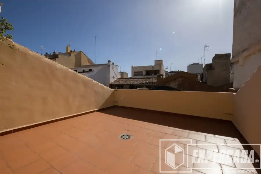 Terrassa de Casa o xalet en venda en Alaquàs amb Aire condicionat, Terrassa i Piscina