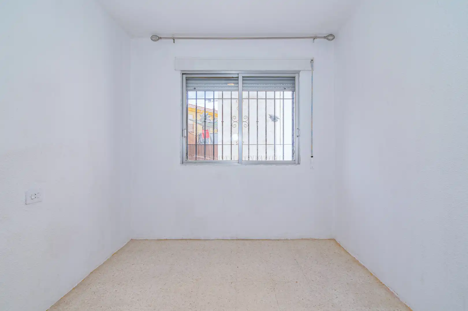 Dormitori de Pis en venda en Armilla amb Terrassa i Balcó