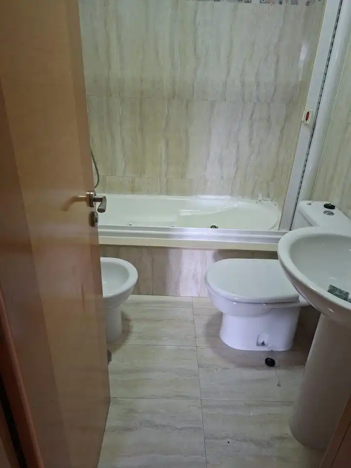 Bathroom of Flat for rent in O Porriño    with Heating