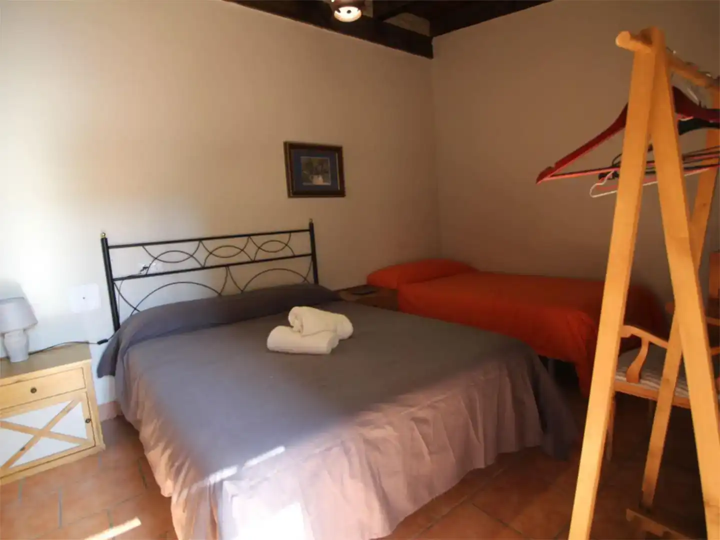 Schlafzimmer von Country house zum Verkauf in Campillos mit Klimaanlage, Schwimmbad und Balkon