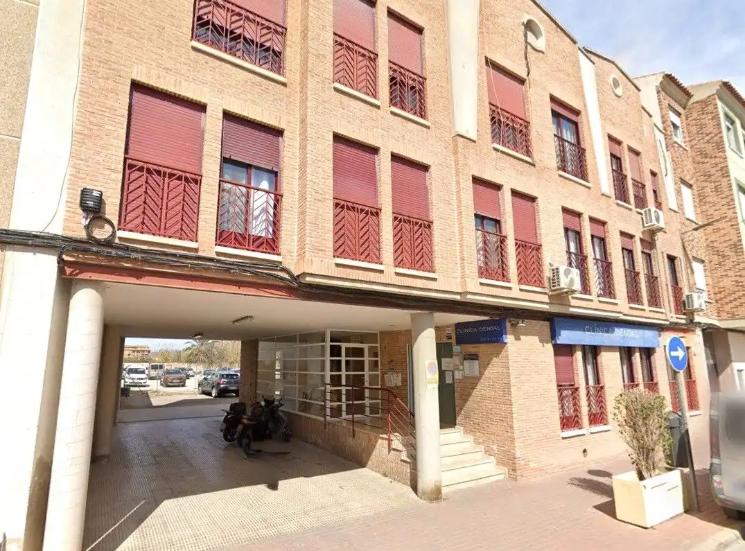 Apartament en venda a Calle CALLE ESCUELAS 0000, imagen 2