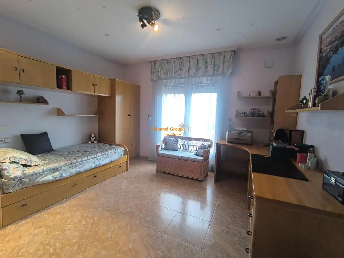 Habitación de Casa o chalet en venta en Elche / Elx con Aire acondicionado, Jardín privado y Balcón