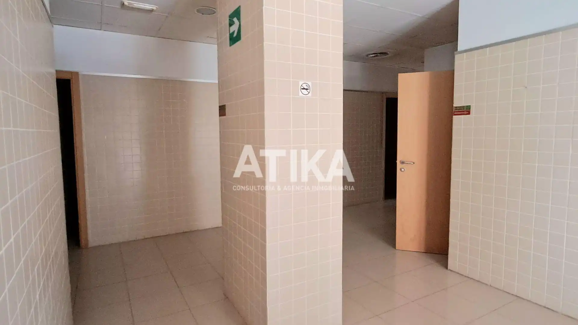 Business premises to rent in Sant Josep - Zona Hospital, imagen 6