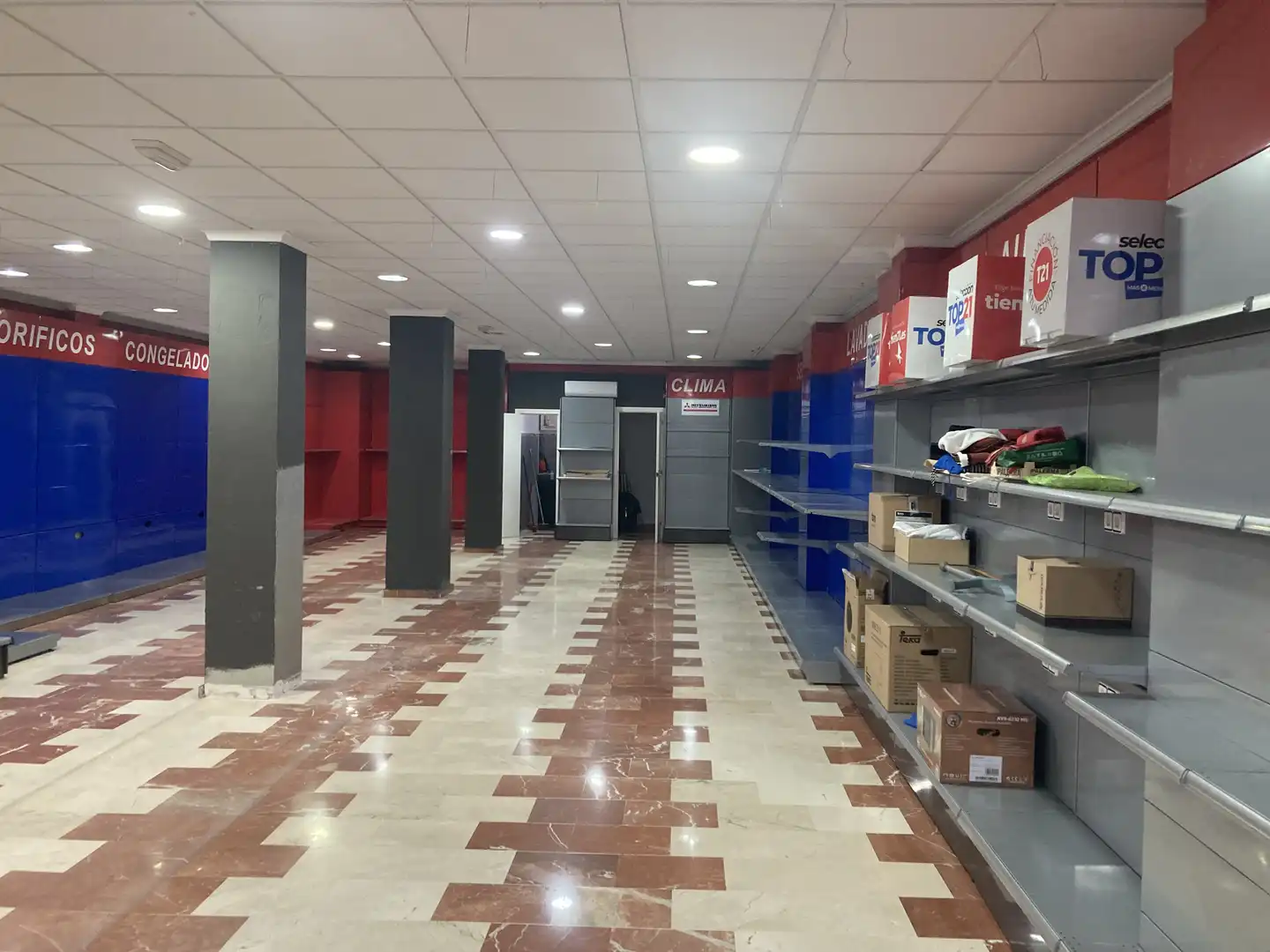 Local comercial en venda a Carrer el Salvador 21, imagen 4