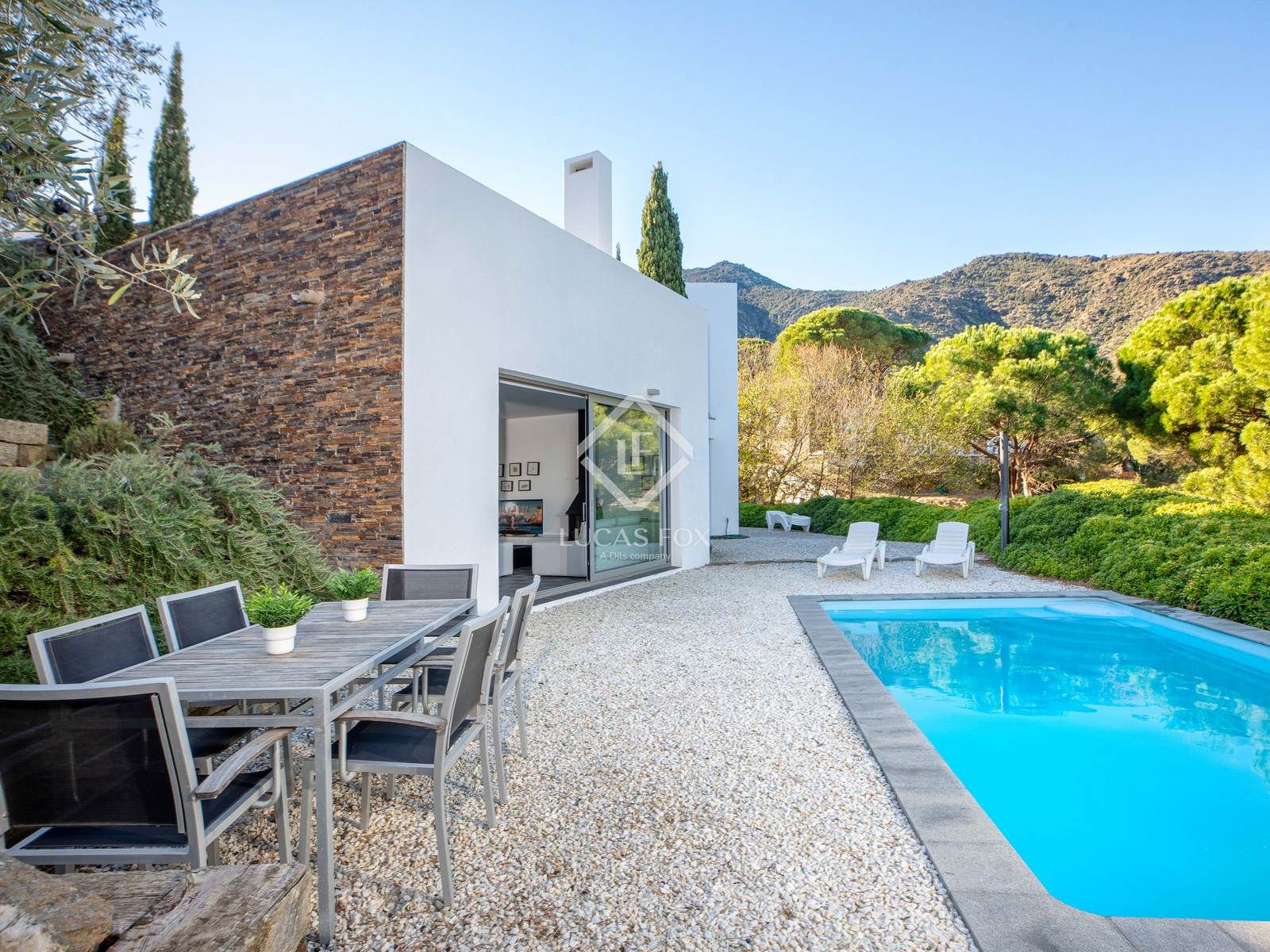 Exterior view of House or chalet for sale in La Selva de Mar  with Heating, Private garden and Terrace