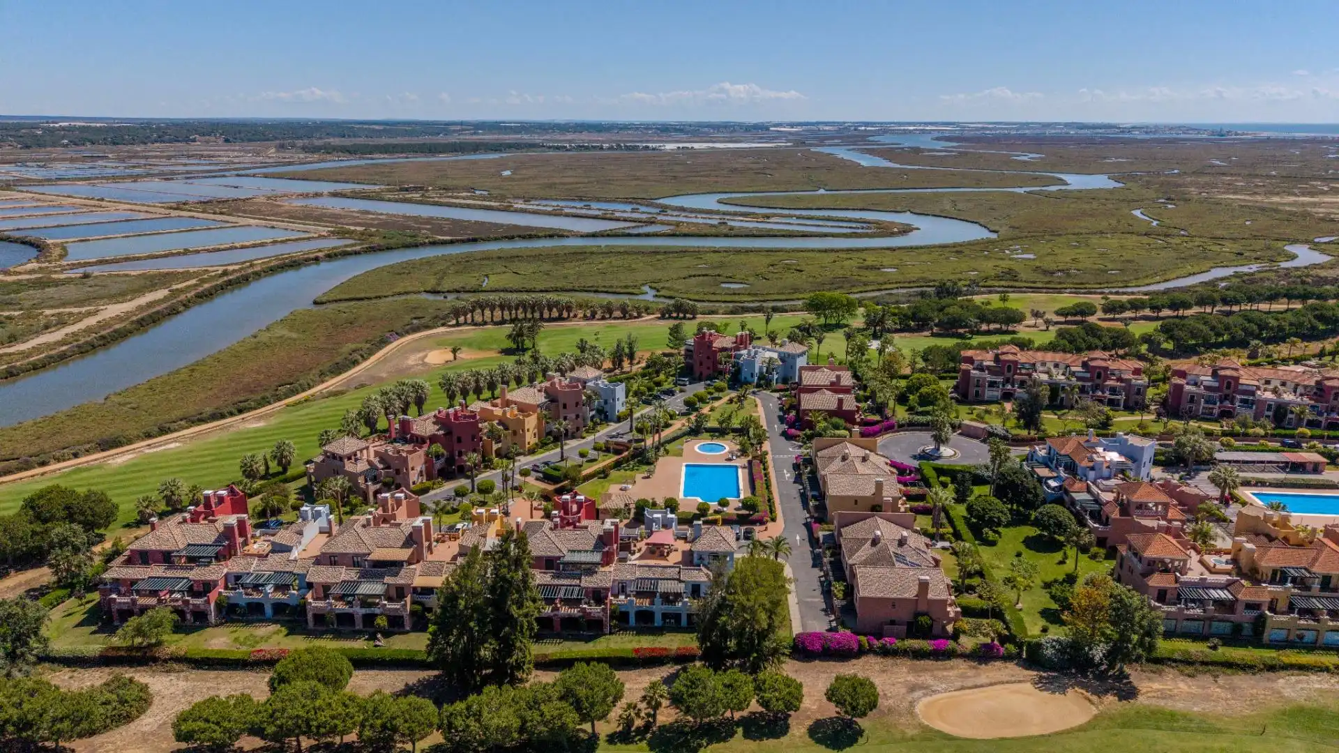 Vista exterior de Casa adosada en venta en Ayamonte con Aire acondicionado, Calefacción y Jardín privado