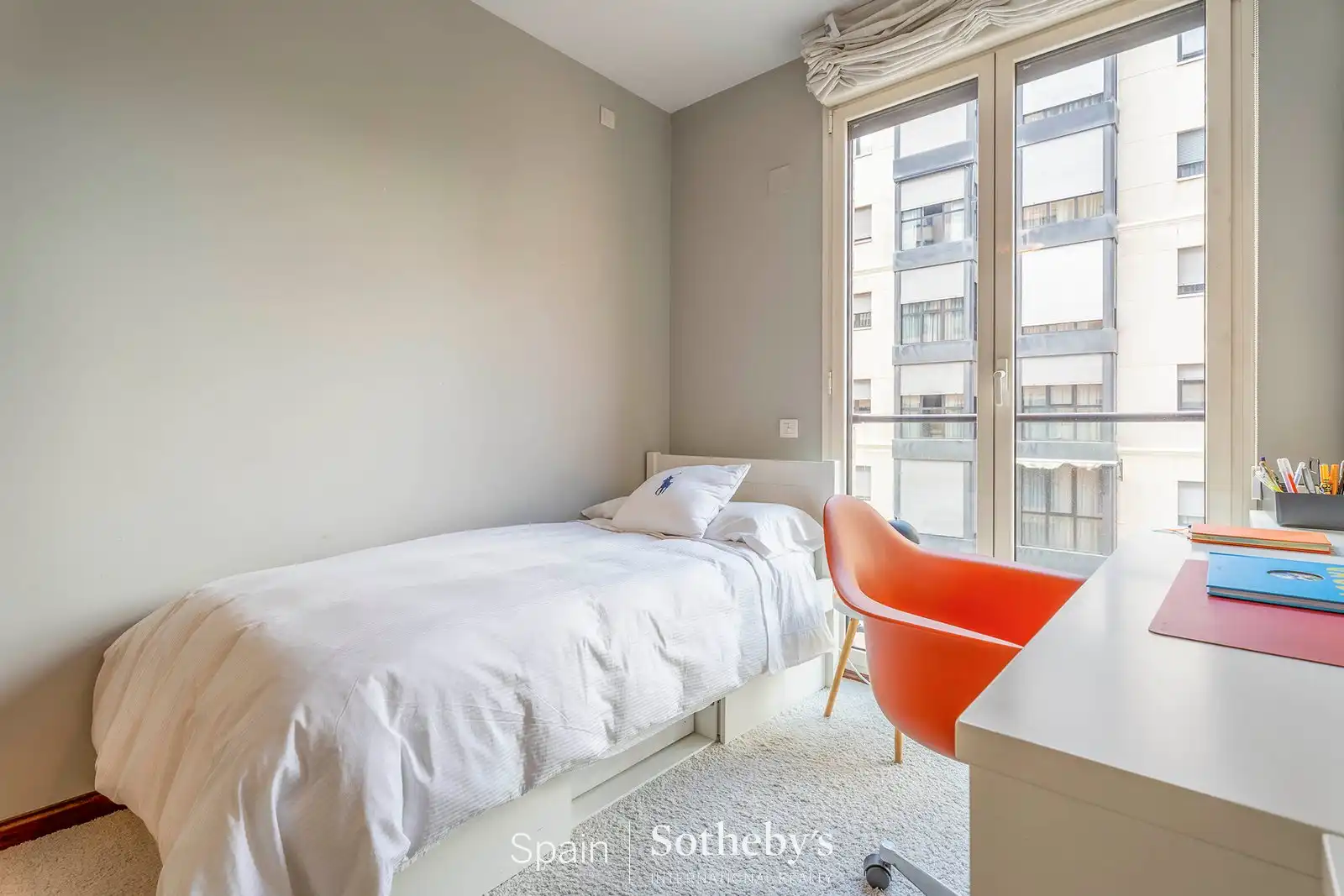 Dormitori de Apartament en venda en Madrid amb Aire condicionat, Calefacció i Traster