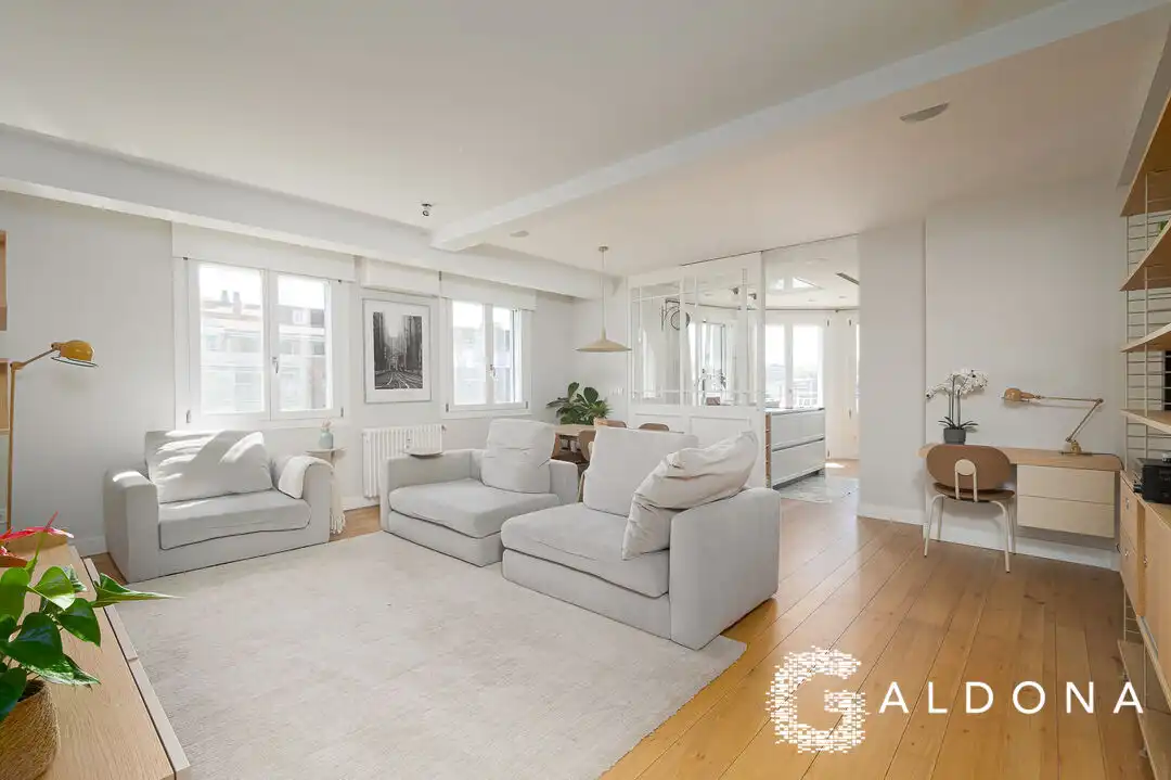 Sala de estar de Piso en venta en Donostia - San Sebastián  con Aire acondicionado, Calefacción y Terraza
