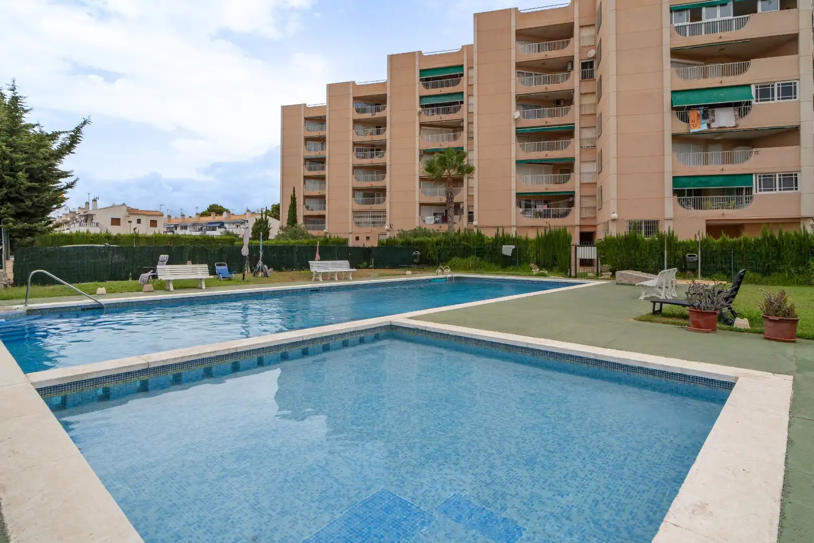 Piscina de Piso en venta en Orihuela con Aire acondicionado, Calefacción y Terraza