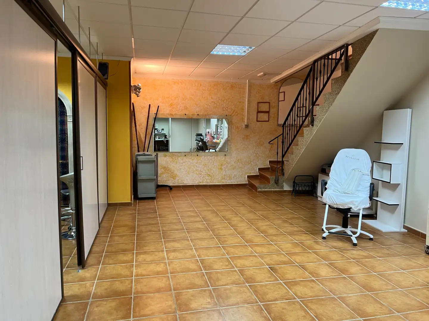 Local comercial en venda a Villafranca de los Caballeros, imagen 4