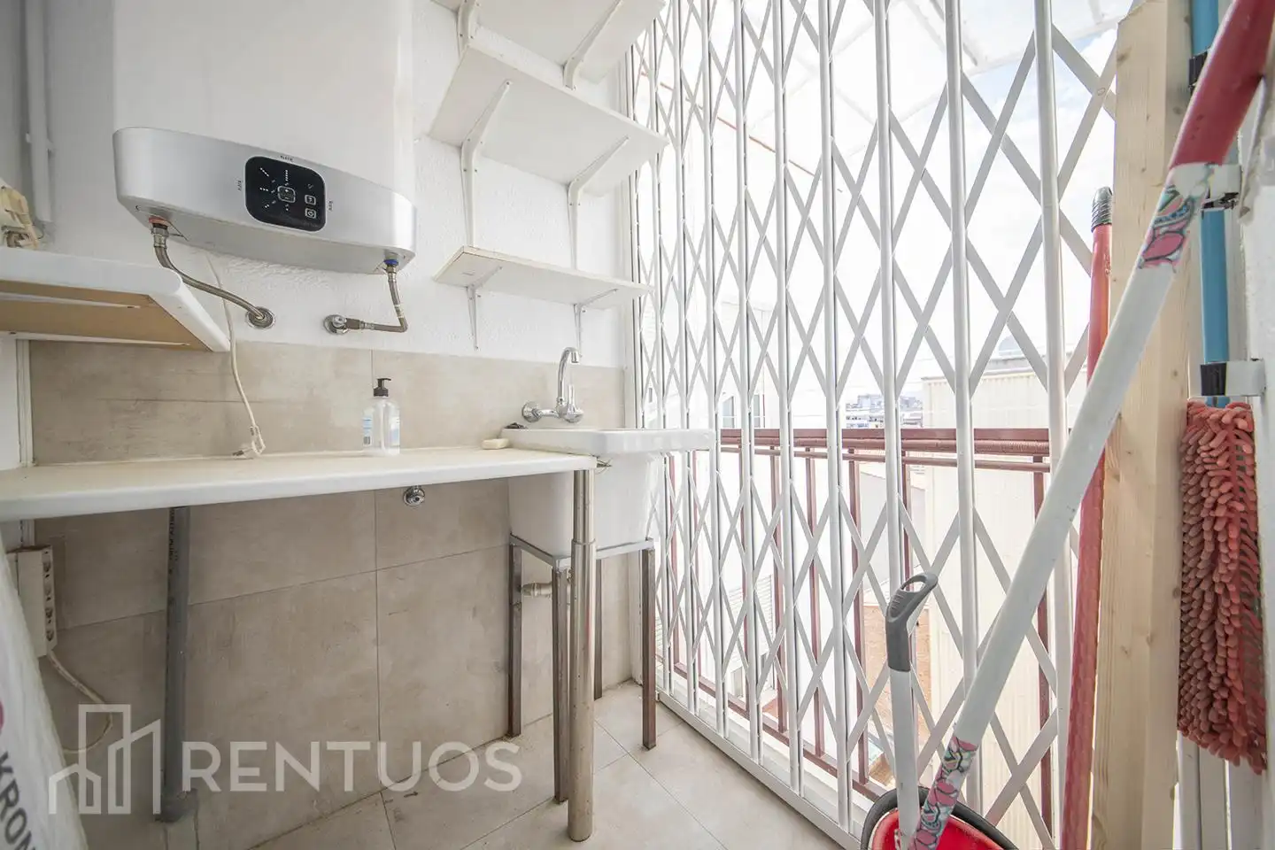 Terrasse von Wohnung zur Miete in Sabadell mit Klimaanlage, Parkett und Terrasse