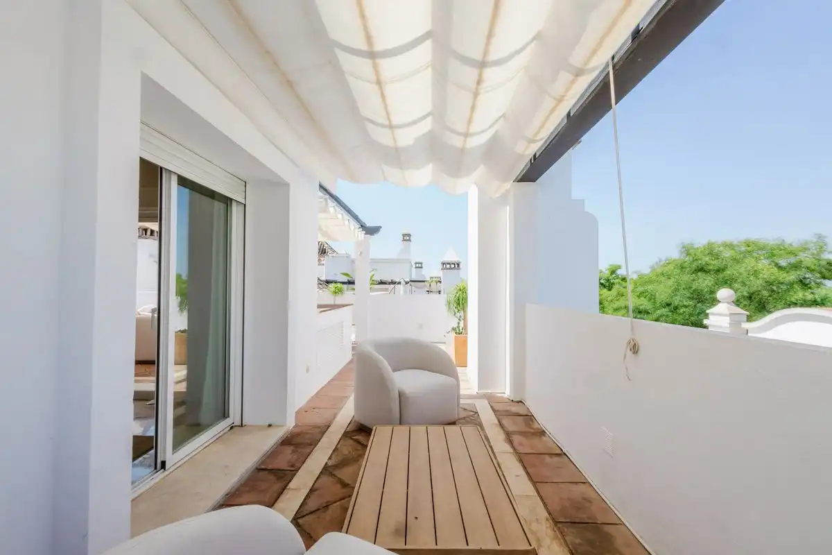 Terrace of Duplexes for sale in Marbella  with Air Conditioner, Heating and Private garden