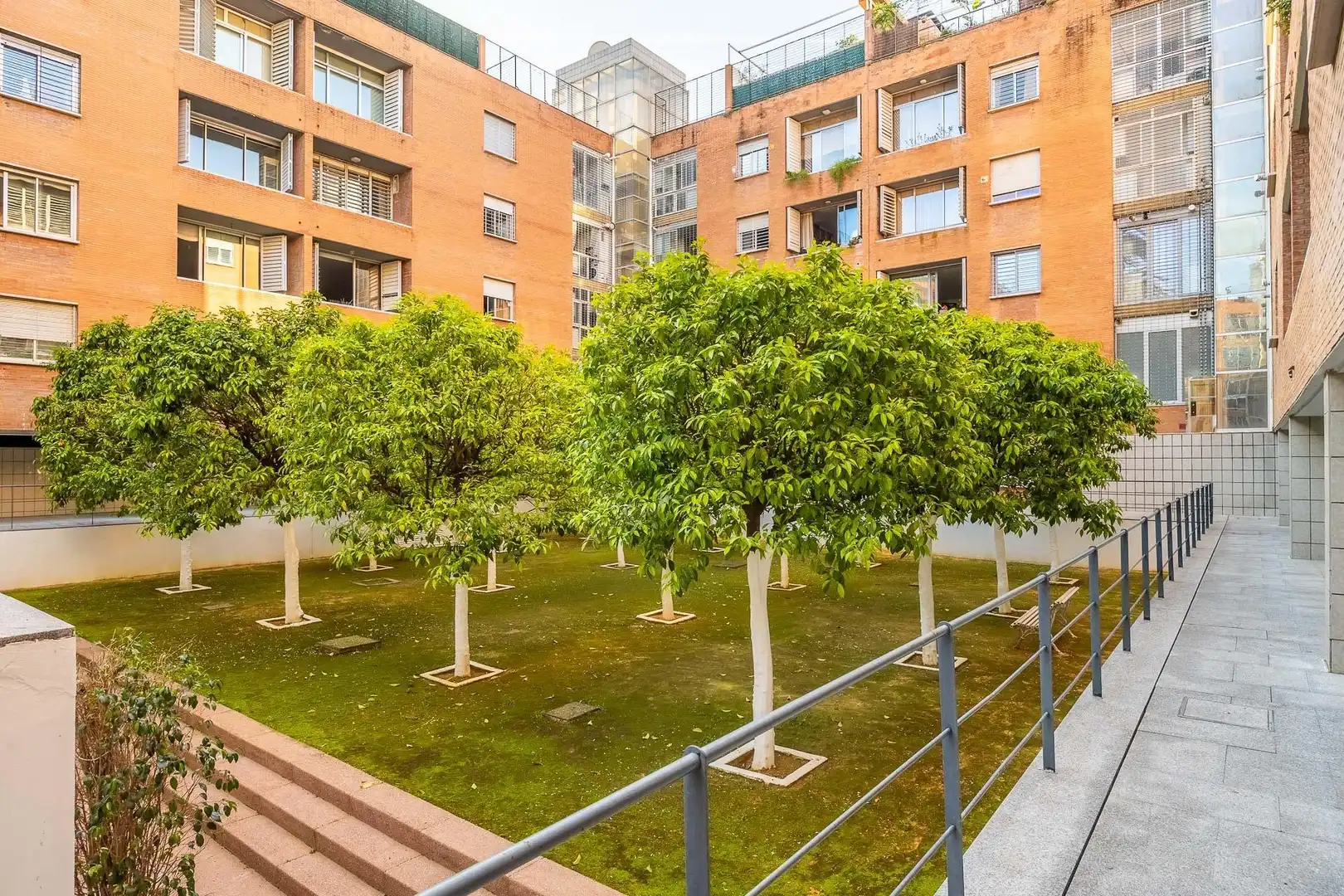 Exterior view of Flat for sale in Sevilla  with Air Conditioner, Private garden and Parquet flooring