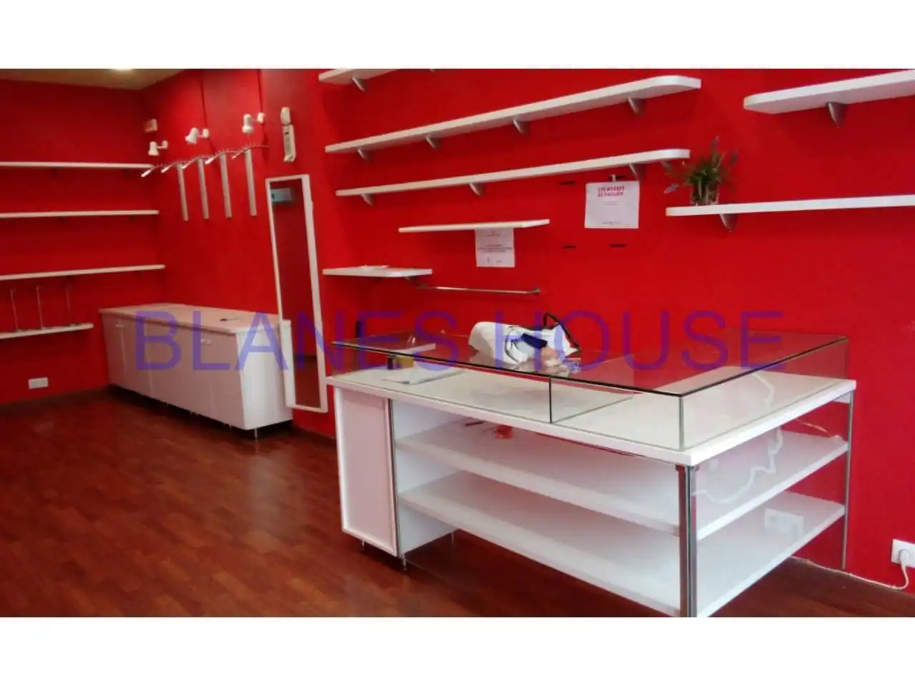 Locale commerciale in vendita a Calle del carme, imagen 2