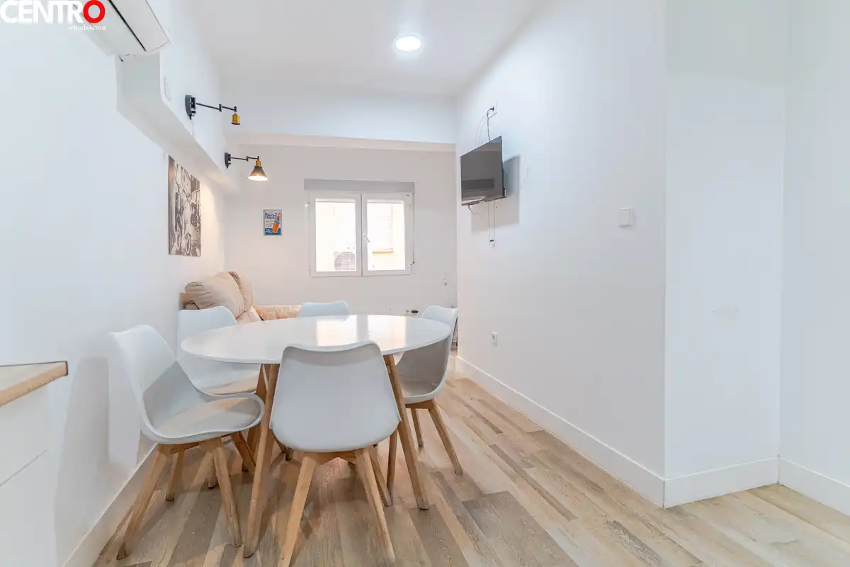 Comedor de Piso en venta en Granada con Aire acondicionado y Terraza