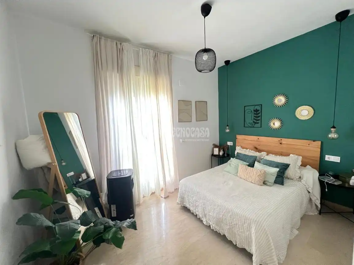 Habitación de Ático en venta en Dos Hermanas