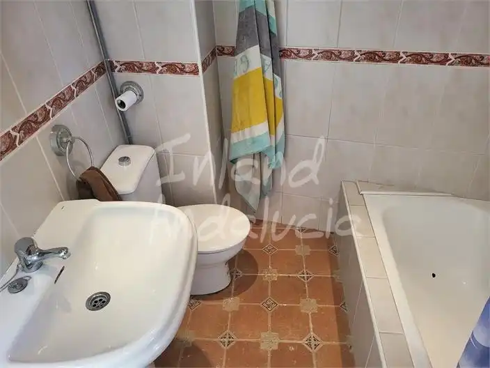Baño de Casa adosada en venta en Mollina con Aire acondicionado y Terraza