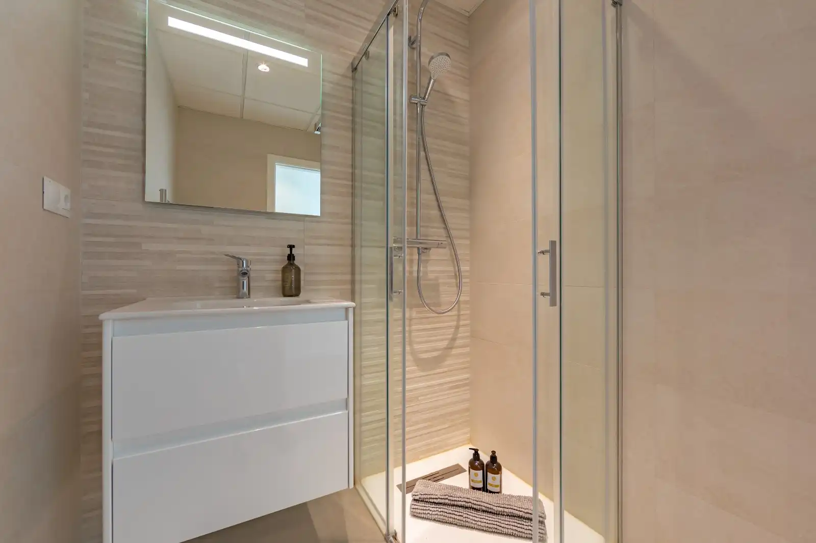 Apartment with lift for sale in Alfonso Fernández Coronel, imagen 76