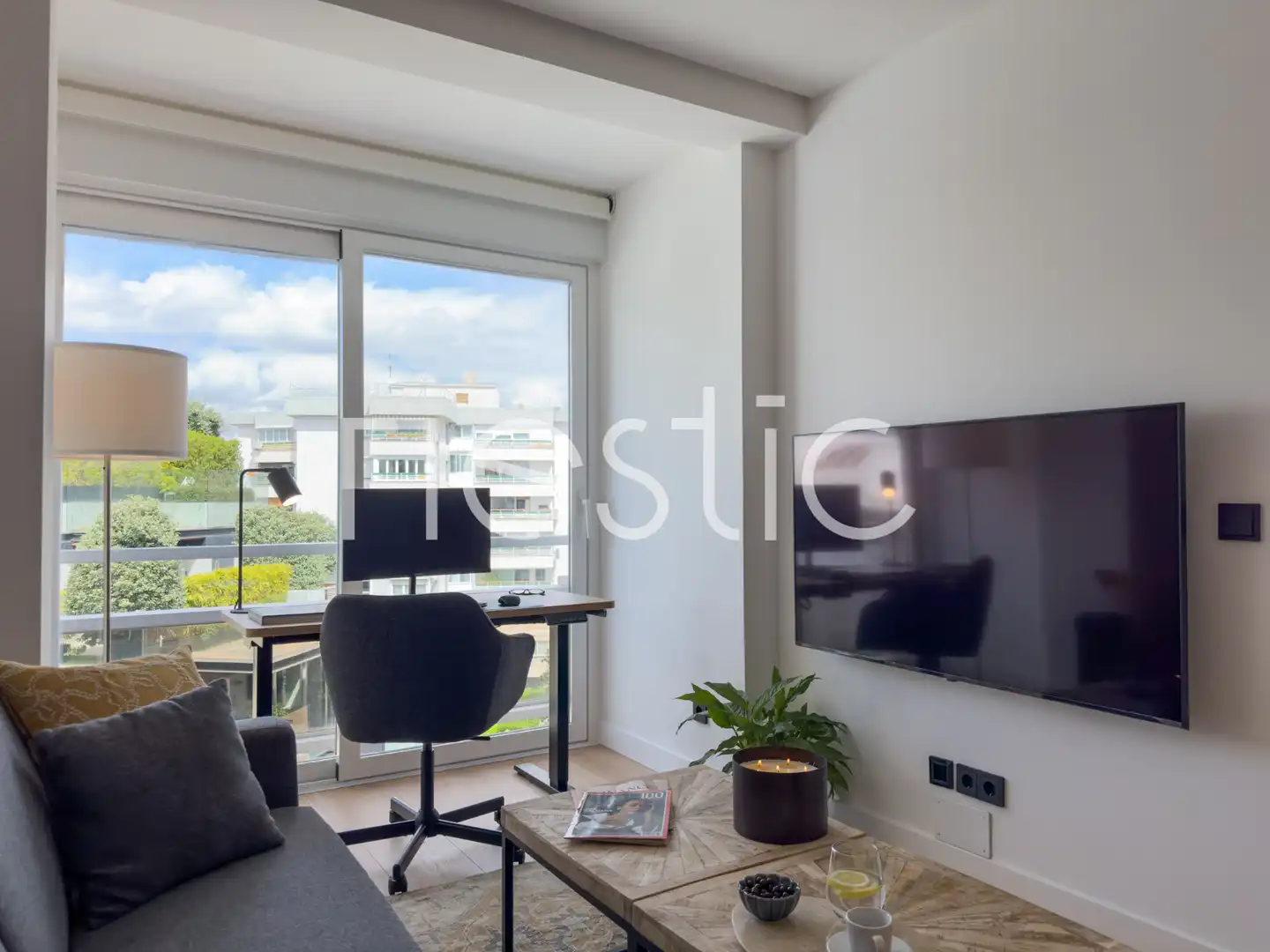 Sala d'estar de Apartament de lloguer en Madrid amb Aire condicionat, Calefacció i Moblat