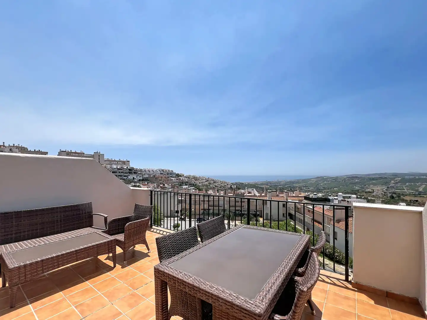 Terraza de Ático en venta en Casares con Aire acondicionado, Terraza y Piscina