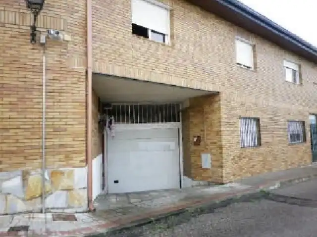 Exterior view of Garage for sale in Colmenarejo