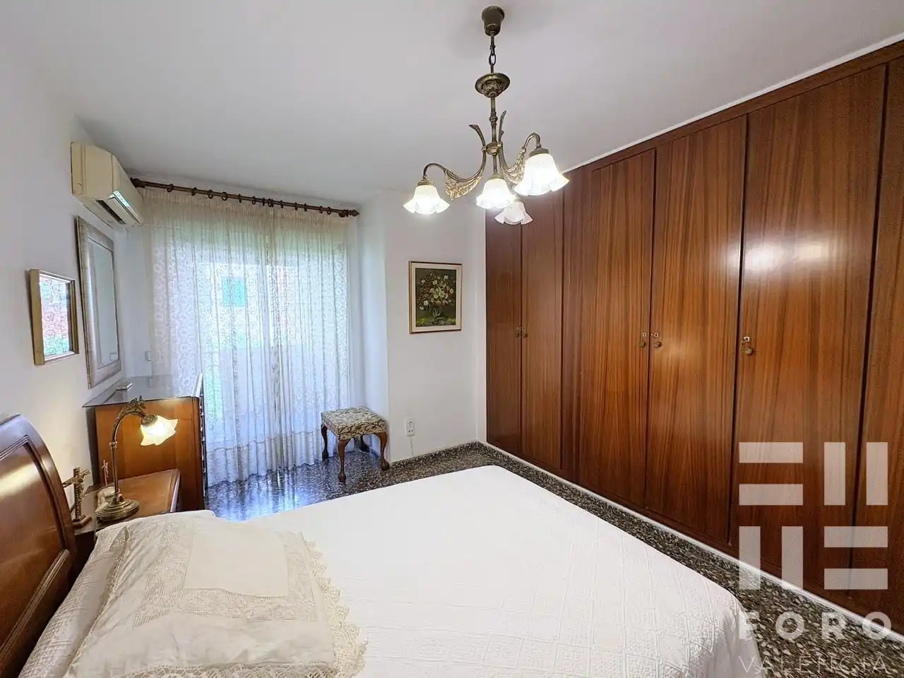 Habitación de Piso en venta en Valencia con Aire acondicionado, Terraza y Balcón