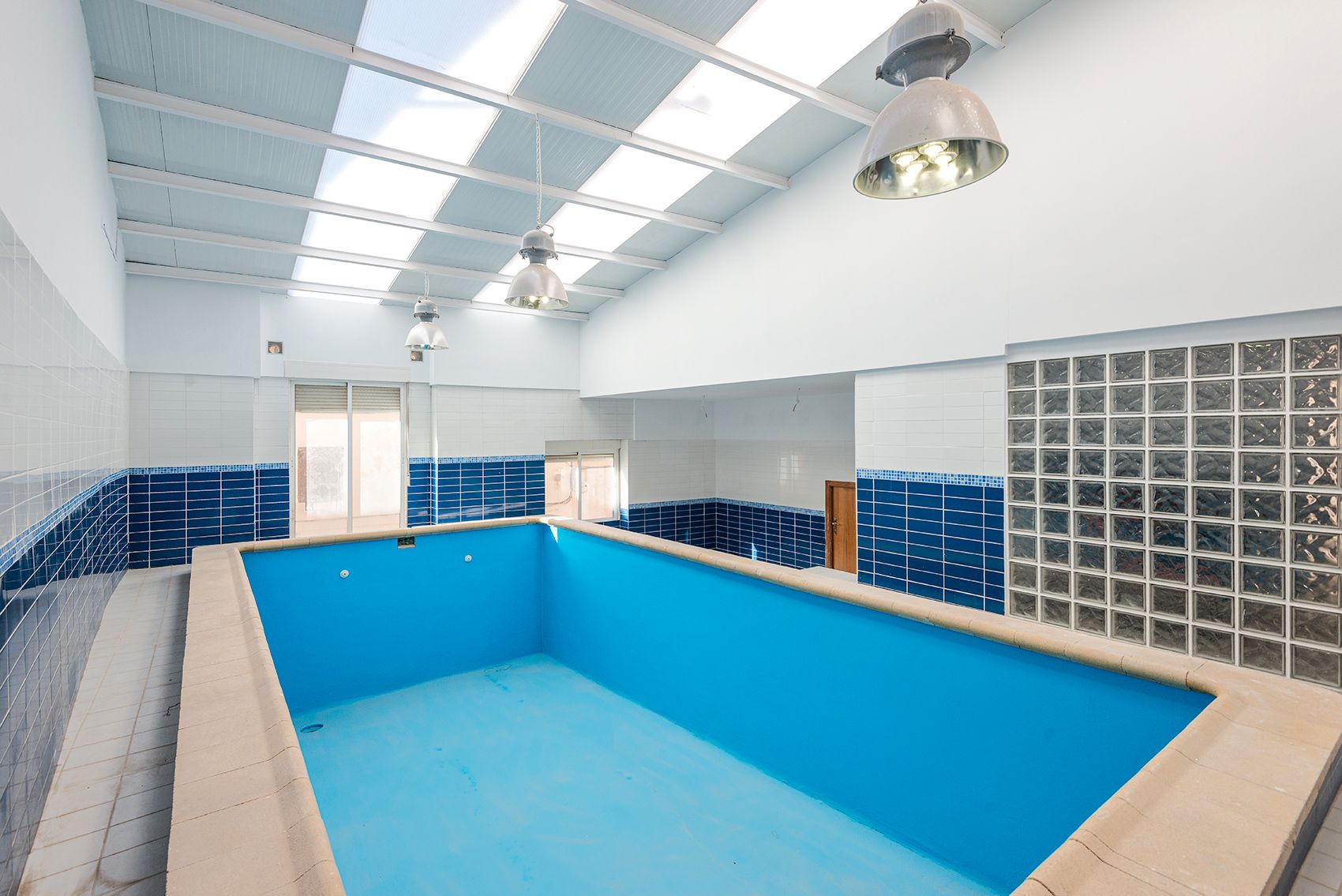 Swimming pool of Single-family semi-detached for sale in Banyeres de Mariola  with Air Conditioner, Storage room and Swimming Pool