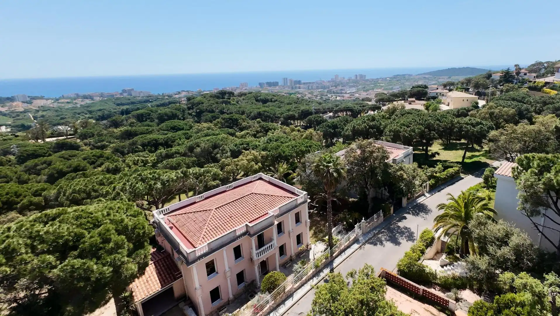 Haus mit Pool zum Verkauf in Carrer del Castanyer