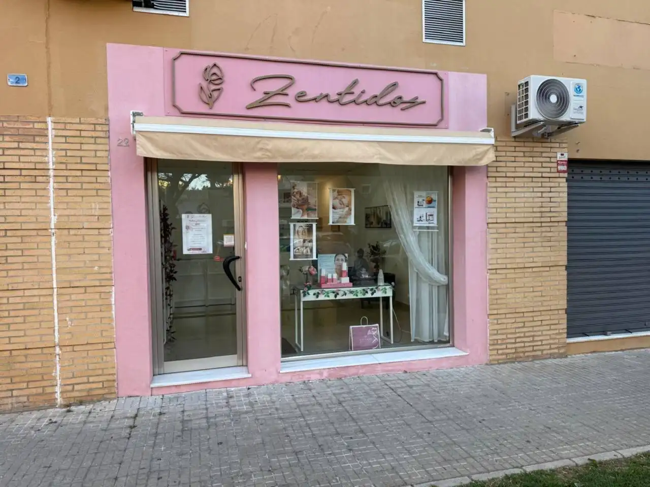 Commercial properties for rent in El Puerto de Santa María  with Air Conditioner and Alarm