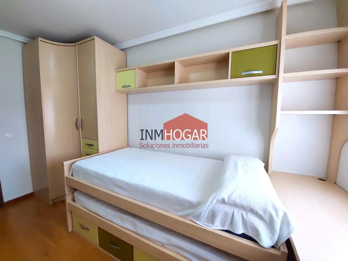 Habitación de Piso en venta en Ávila con Calefacción y Trastero