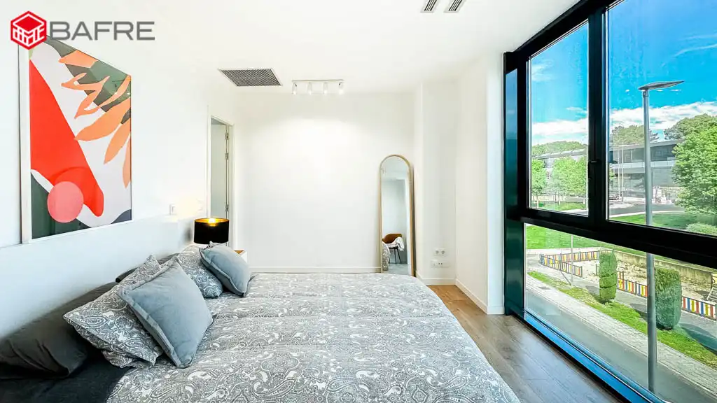 Wohnung zur Miete in Av. del Puente Cultural, Dehesa Vieja - Puente Cultural