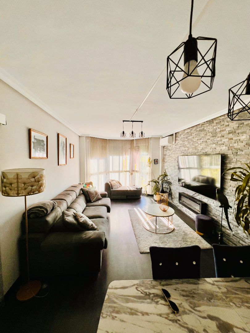Living room of Attic for sale in  Madrid Capital  with Air Conditioner, Heating and Storage room