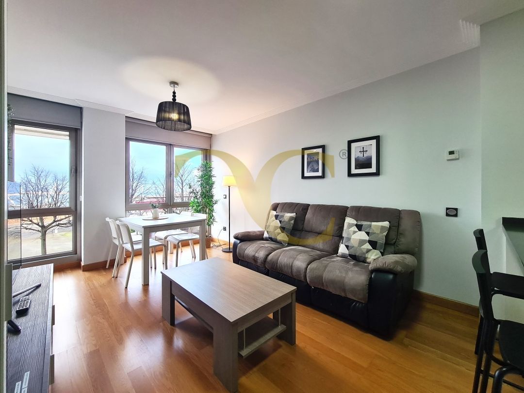 Sala de estar de Piso en venta en Gijón  con Calefacción y Amueblado
