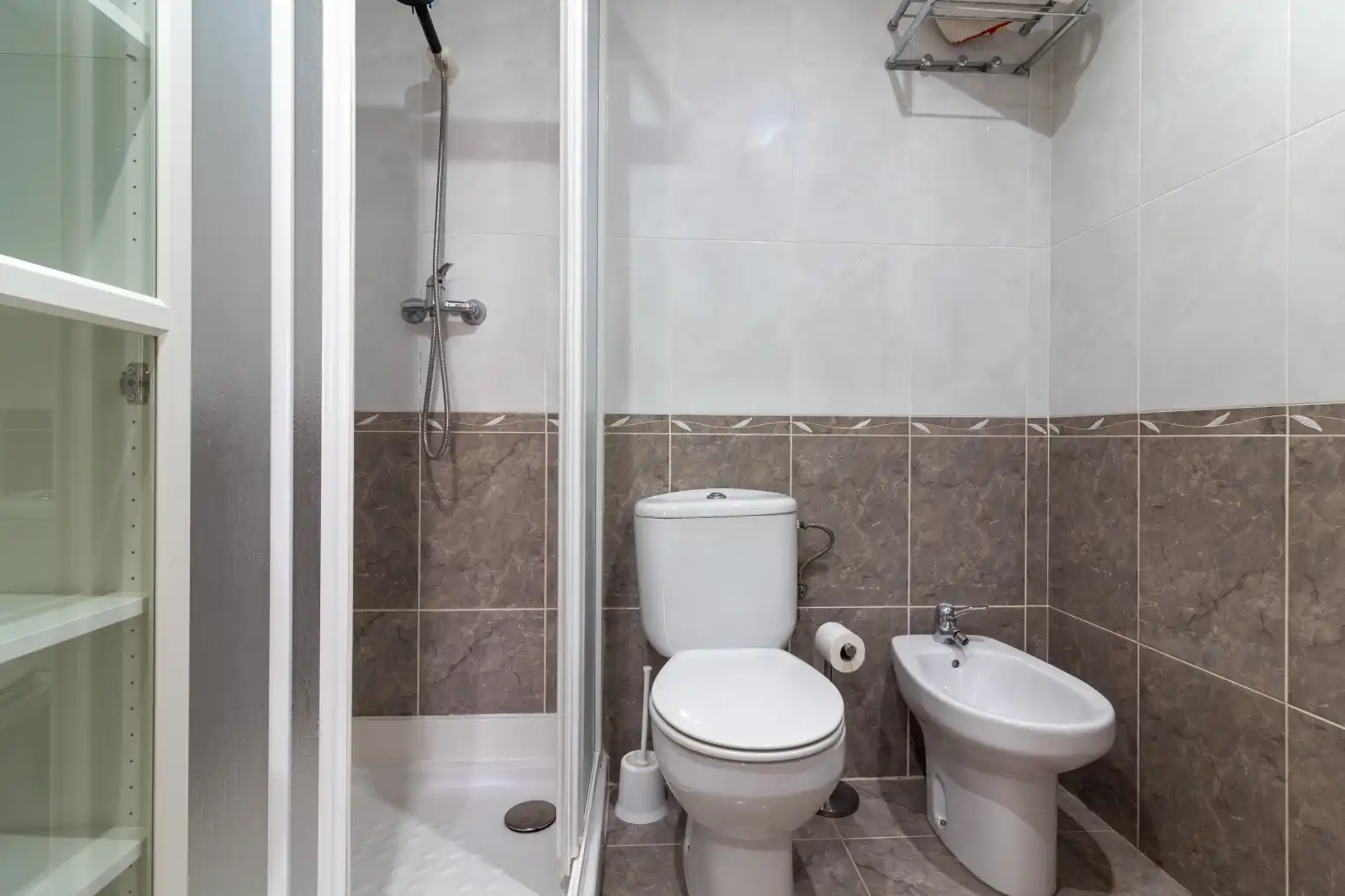 Badezimmer von Wohnung zur Miete in Sagunto / Sagunt mit Klimaanlage, Heizung und Möbliert
